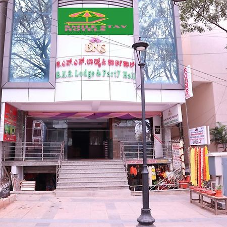 Smilestay Bns Lodge Bengaluru Zewnętrze zdjęcie