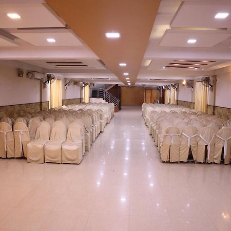 Smilestay Bns Lodge Bengaluru Zewnętrze zdjęcie