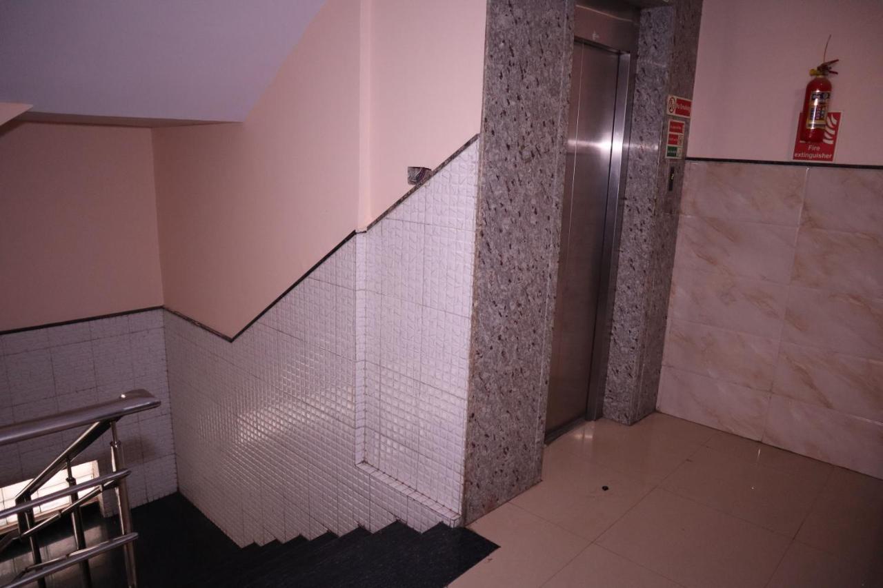 Smilestay Bns Lodge Bengaluru Zewnętrze zdjęcie