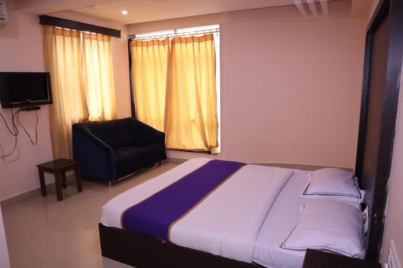 Smilestay Bns Lodge Bengaluru Zewnętrze zdjęcie