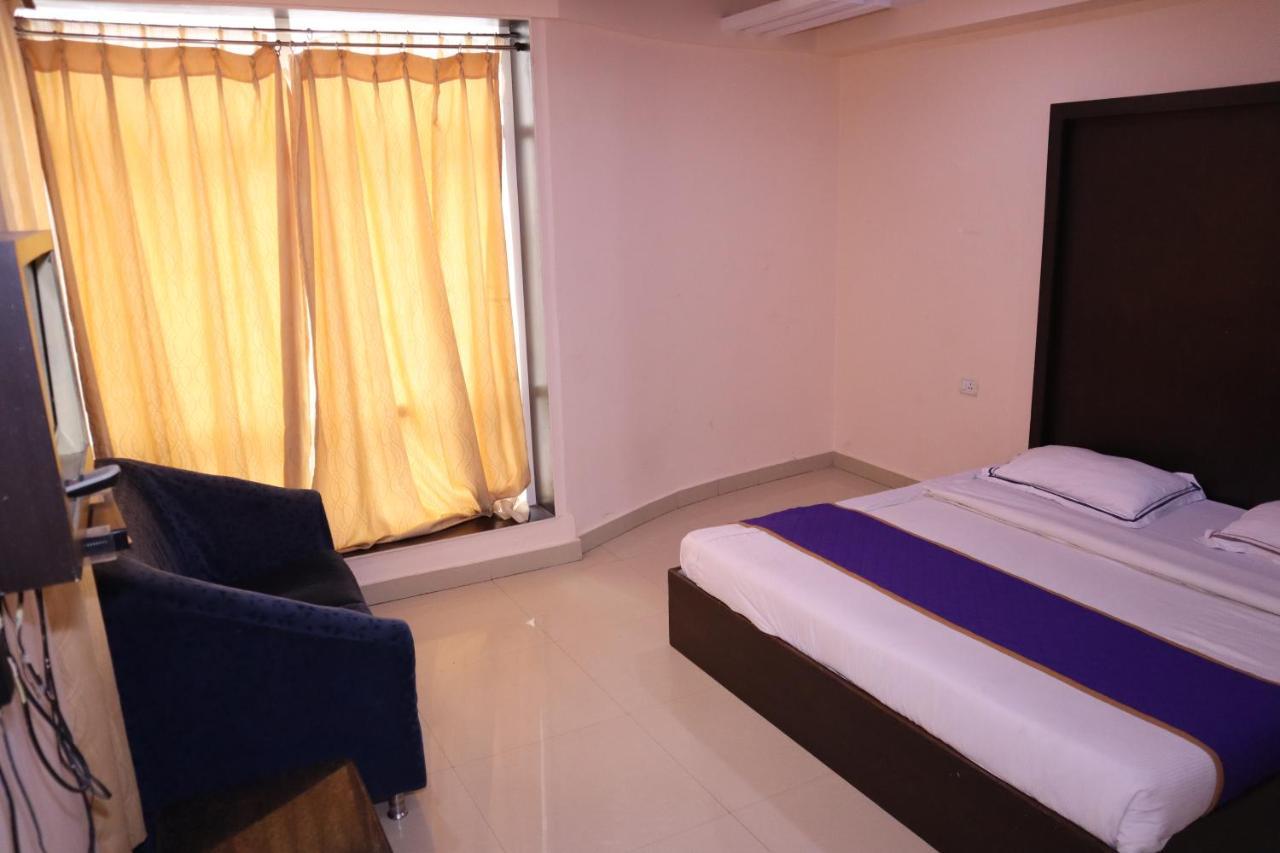 Smilestay Bns Lodge Bengaluru Zewnętrze zdjęcie