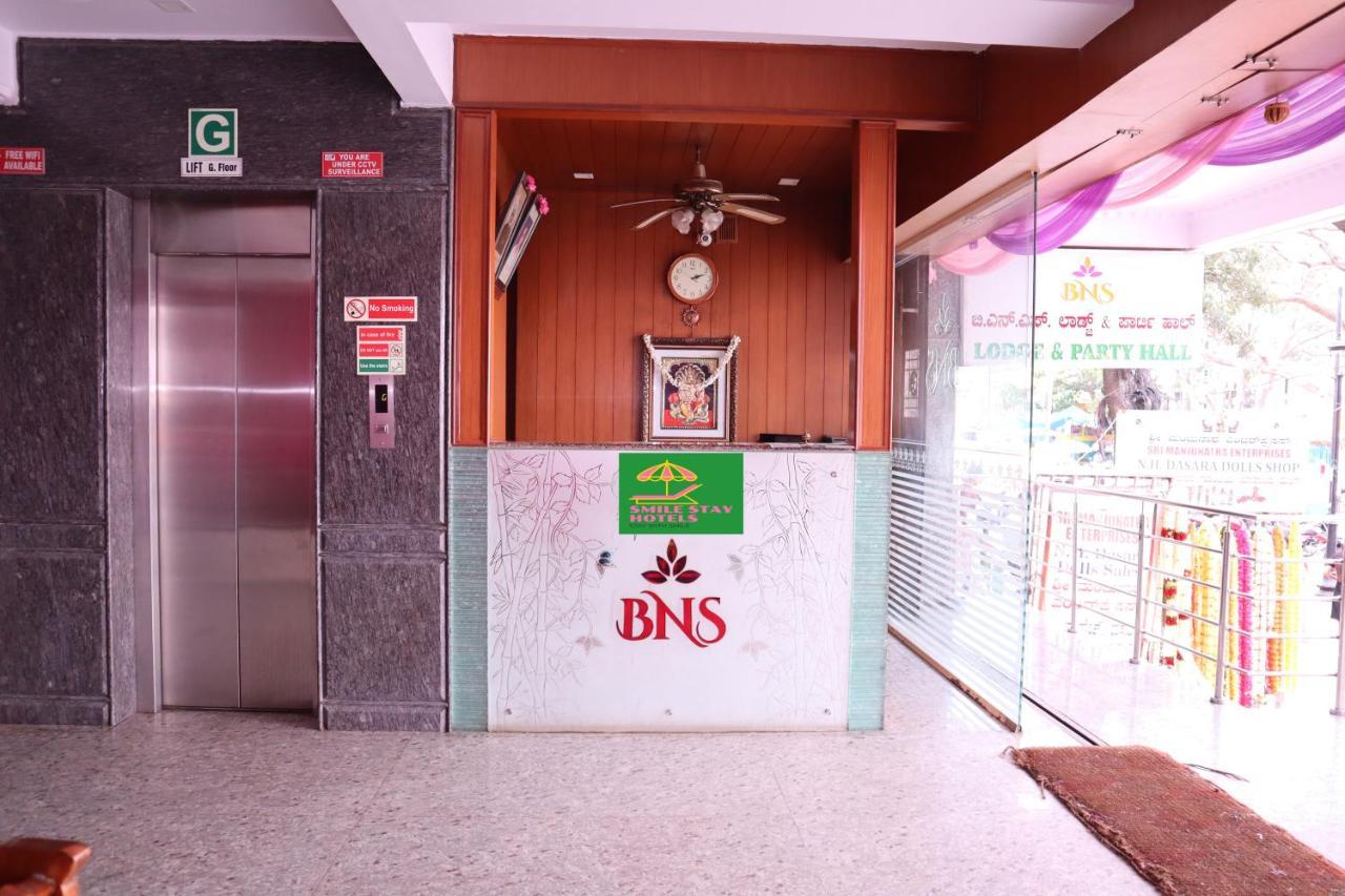 Smilestay Bns Lodge Bengaluru Zewnętrze zdjęcie