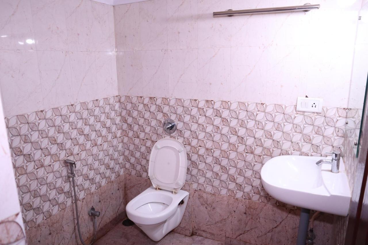 Smilestay Bns Lodge Bengaluru Zewnętrze zdjęcie