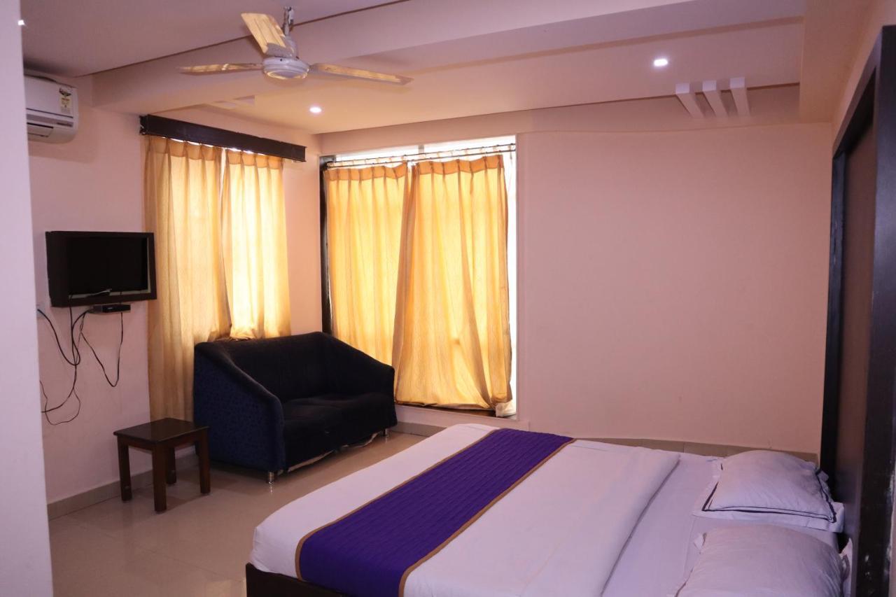 Smilestay Bns Lodge Bengaluru Zewnętrze zdjęcie